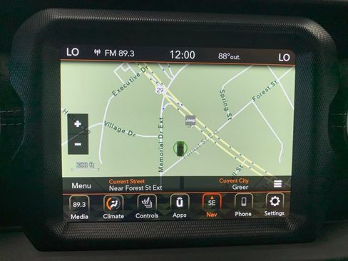 Used 2023 Jeep Wrangler Unlimited Sahara w/ Cold Weather Group AWD/4WD image 17