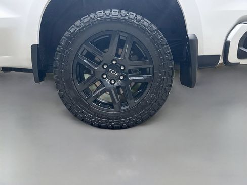 Used 2024 Chevrolet Silverado 1500 RST w/ All Star Edition Plus AWD/4WD image 35