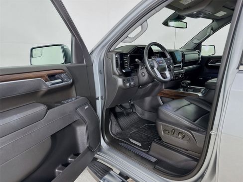 Used 2025 GMC Sierra 1500 SLT w/ SLT Premium Package AWD/4WD image 3