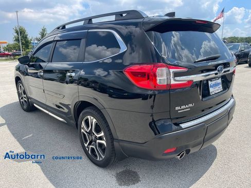 Used 2024 Subaru Ascent Touring AWD/4WD image 3