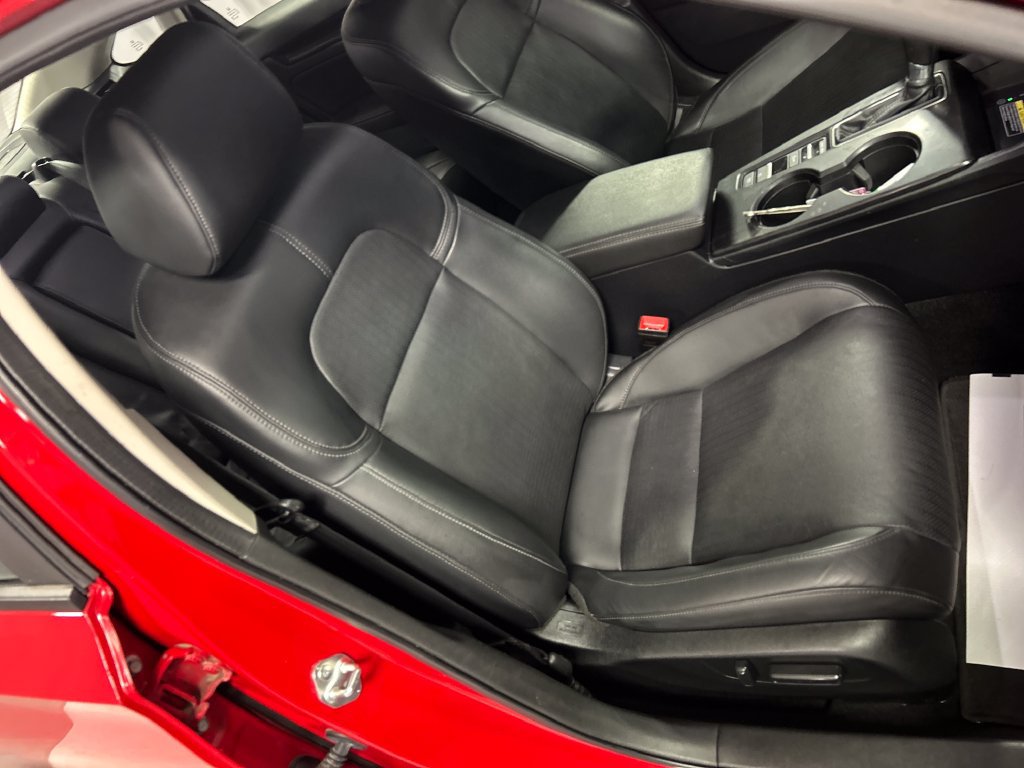 Used 2023 Honda Civic Touring image 24