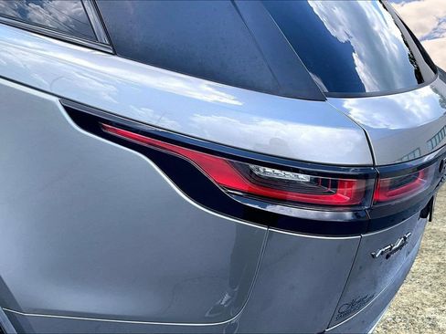 Used 2018 Land Rover Range Rover Velar AWD/4WD image 23