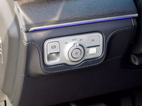 Used 2024 Mercedes-Benz GLE 450 MSRP$84600/4MATIC/DriverAssist image 26