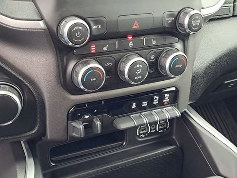 Used 2021 RAM 1500 Big Horn image 14