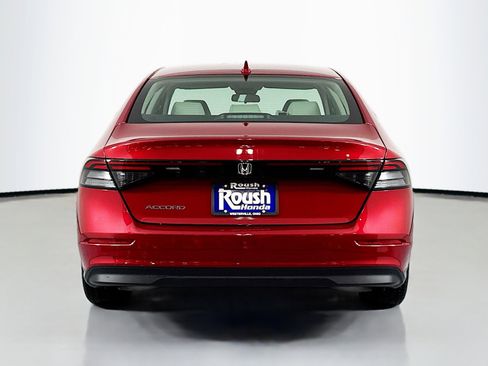 Certified 2023 Honda Accord EX image 6