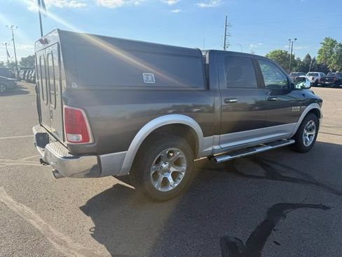 Used 2014 RAM 1500 Laramie w/ Convenience Group AWD/4WD image 10