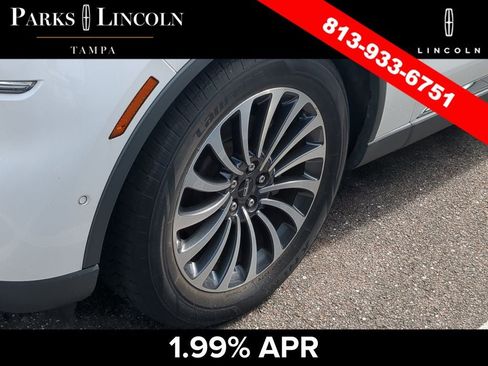 Used 2020 Lincoln Aviator Reserve w/ Equipment Group 201A RWD image 12