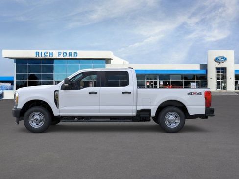 New 2026 Ford F250 XL w/ Camper Package AWD/4WD image 3