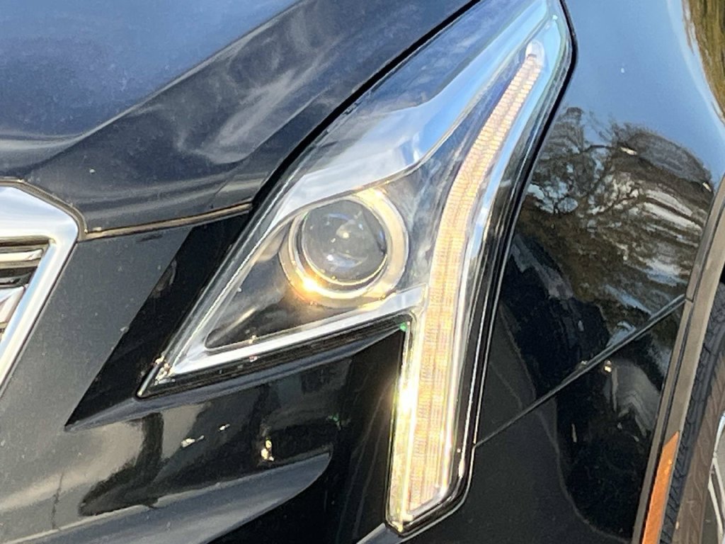 Used 2019 Cadillac XT5 Luxury FWD image 7