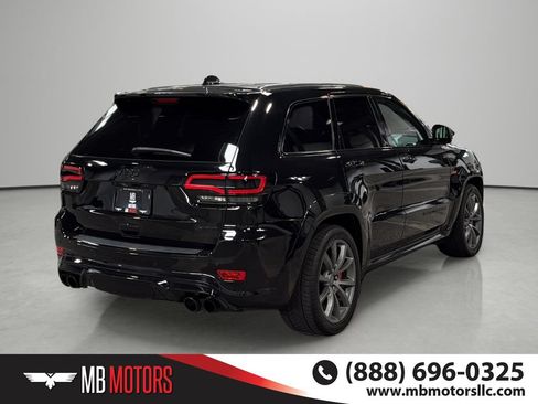 Used 2018 Jeep Grand Cherokee SRT AWD/4WD image 4