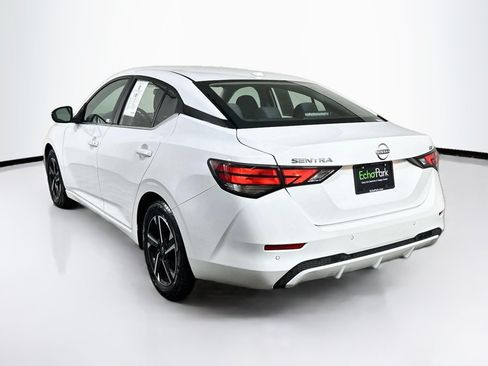 Used 2024 Nissan Sentra SV FWD image 5