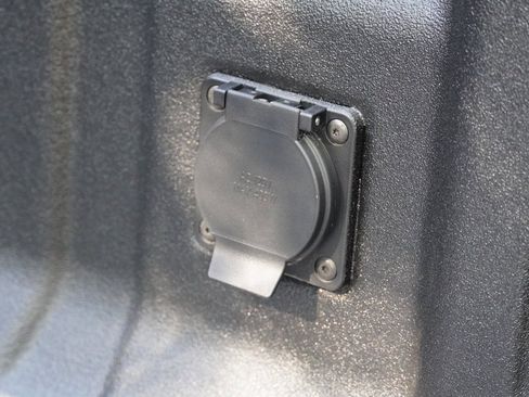 New 2026 GMC Canyon Denali image 33