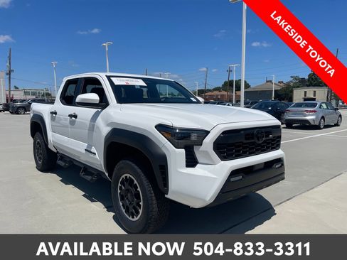 Certified 2026 Toyota Tacoma TRD Off-Road AWD/4WD image 8