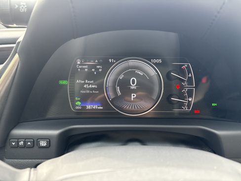 Used 2021 Lexus ES 300h w/ Premium Package FWD image 21