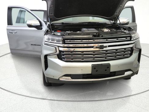Used 2023 Chevrolet Suburban Premier AWD/4WD image 12