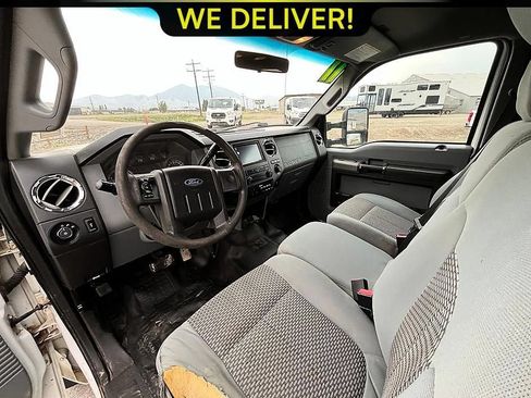 Used 2011 Ford F550 4x4 Crew Cab Super Duty w/ Payload Upgrade Pkg image 10