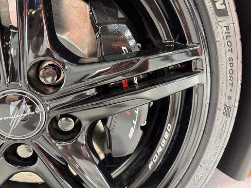 New 2026 Chevrolet Corvette Stingray Premium Conv w/ Z51 Performance Package RWD image 44