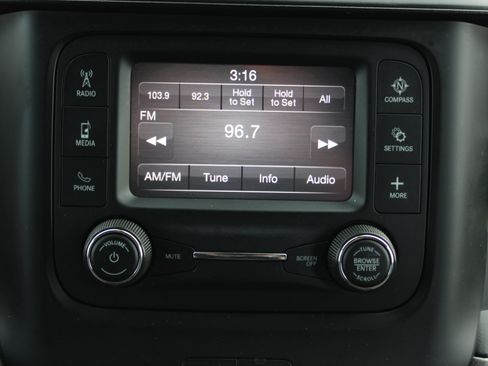 Used 2022 RAM 5500 Tradesman w/ Chrome Appearance Group image 21