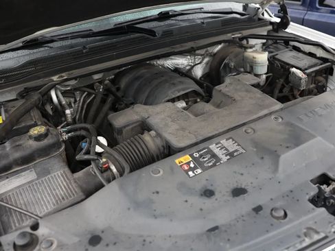 Used 2015 Chevrolet Tahoe LTZ RWD image 46