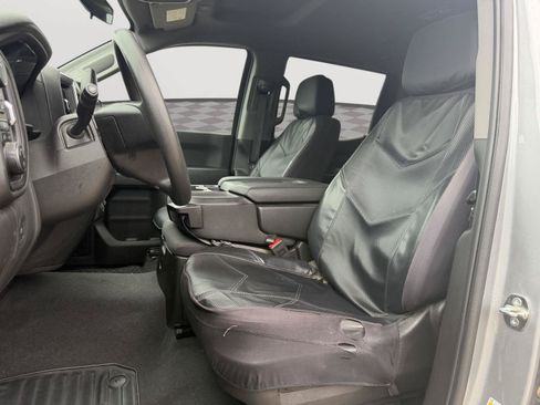 Used 2023 Chevrolet Silverado 1500 Custom AWD/4WD image 10