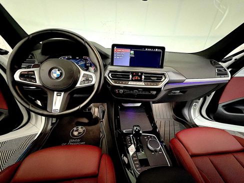 Certified 2024 BMW X3 xDrive30i w/ Premium Package AWD/4WD image 17