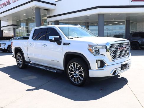 Used 2020 GMC Sierra 1500 Denali w/ Technology Package AWD/4WD image 8