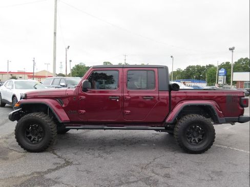Used 2021 Jeep Gladiator Sport image 8