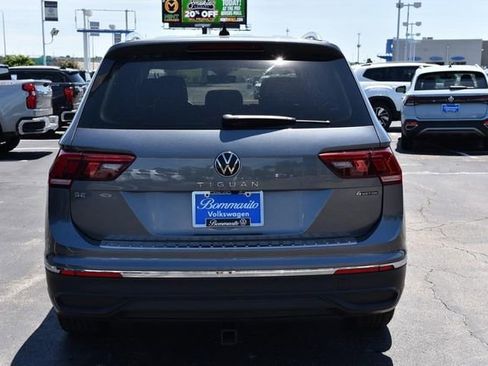 Used 2023 Volkswagen Tiguan SE w/ Panoramic Sunroof Package AWD/4WD image 6