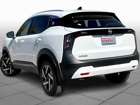 New 2026 Nissan Kicks SV image 7