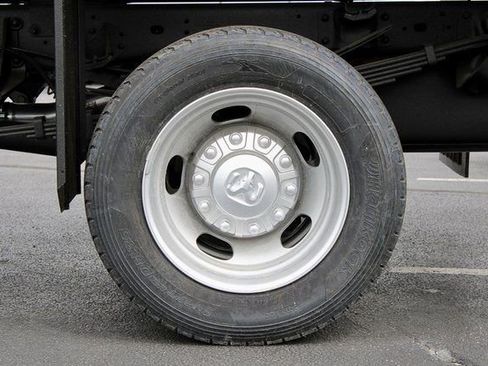 New 2024 RAM 5500 Tradesman image 10