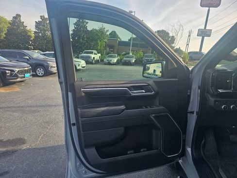 Used 2024 GMC Sierra 1500 SLE AWD/4WD image 28