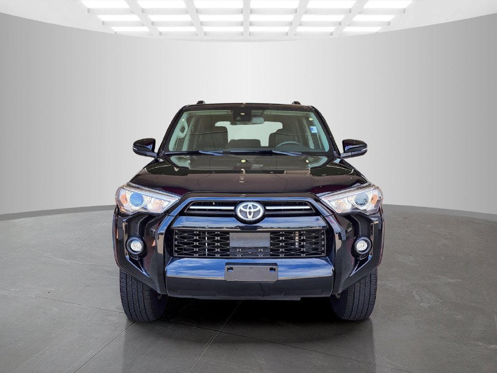 Used 2021 Toyota 4Runner SR5 Premium w/ Moonroof Package AWD/4WD image 2