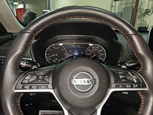 Used 2022 Nissan Altima 2.5 SR image 35