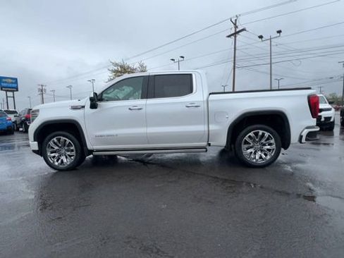 Used 2024 GMC Sierra 1500 Denali w/ Denali Reserve Package AWD/4WD image 5
