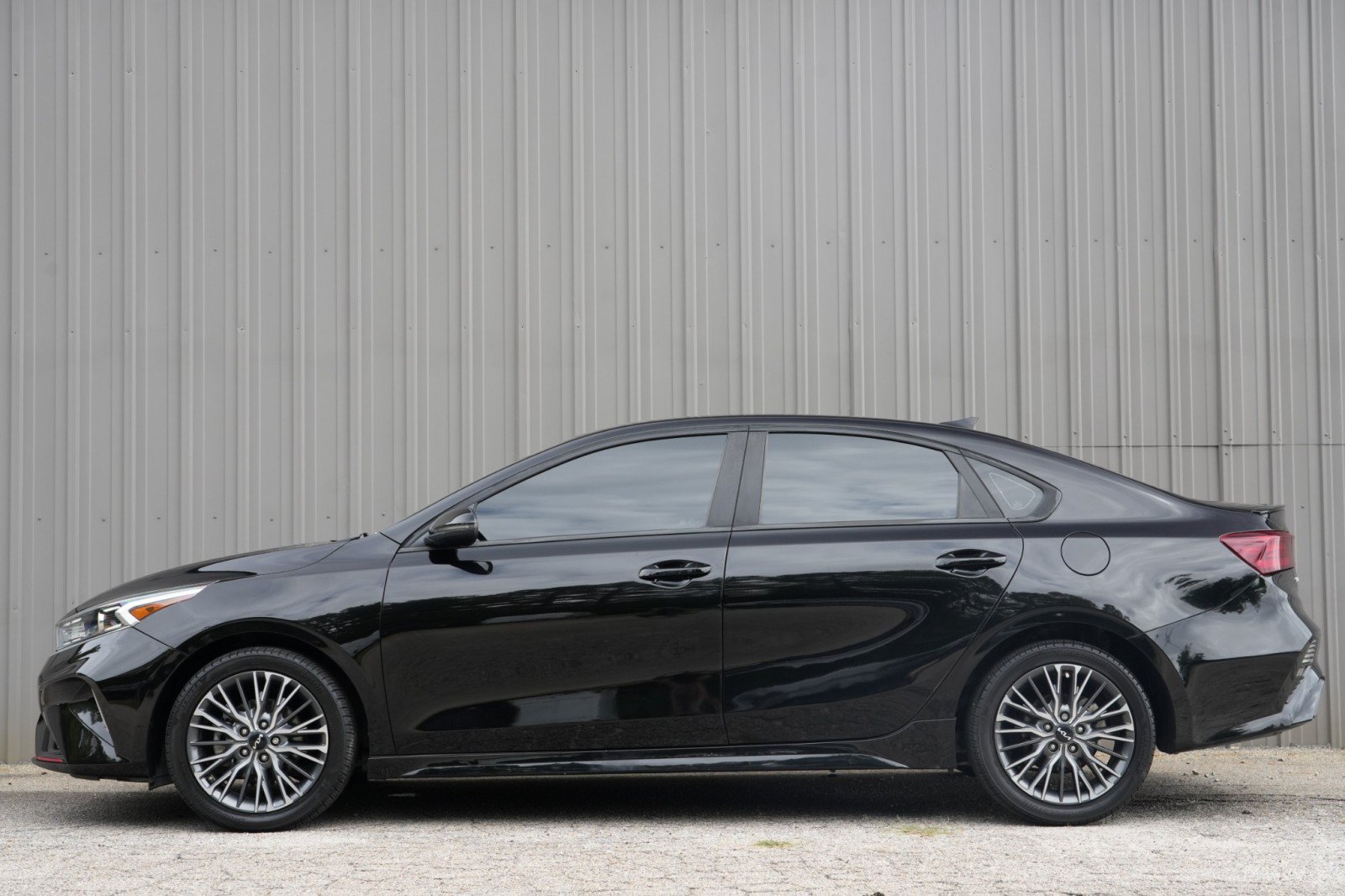 Used 2022 Kia Forte GT-Line FWD image 8
