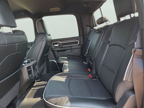 New 2026 RAM 2500 Laramie w/ Sport Appearance Package AWD/4WD image 16