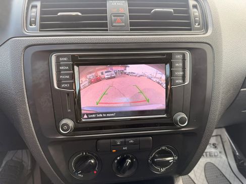 Used 2016 Volkswagen Jetta S FWD image 18
