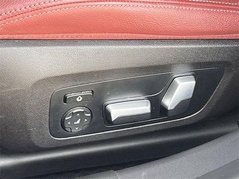 Used 2023 BMW M340i w/ Premium Package image 29