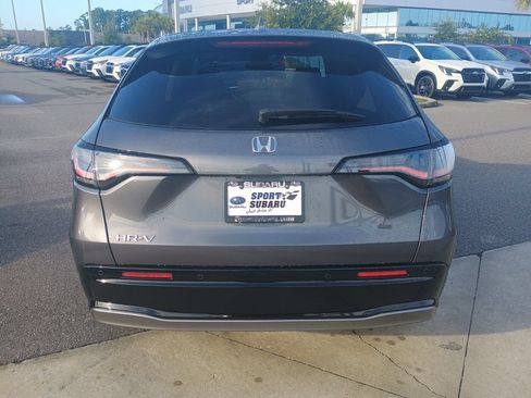 Used 2026 Honda HR-V EX-L image 6