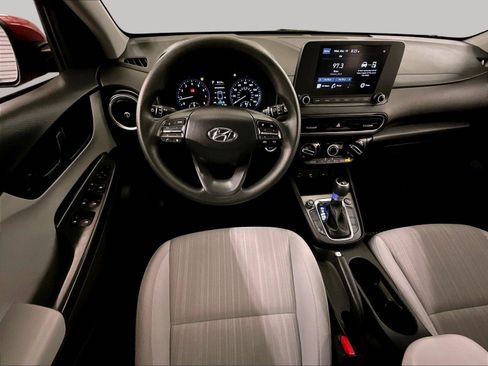 Used 2022 Hyundai Kona SEL AWD/4WD image 5