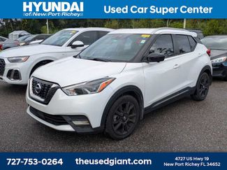 Used 2020 Nissan Kicks SR w/ SR Premium Package FWD video 1