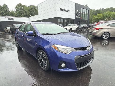 Used 2015 Toyota Corolla S FWD image 2