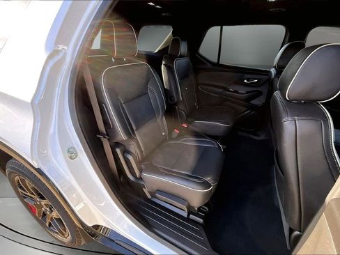 Certified 2023 Chevrolet Traverse Premier w/ Redline Edition image 26