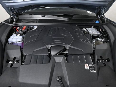 New 2026 Porsche Cayenne Coupe image 42