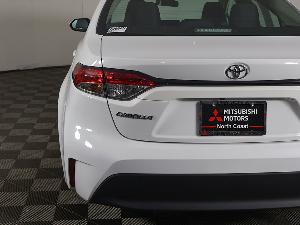 Used 2026 Toyota Corolla LE FWD image 13