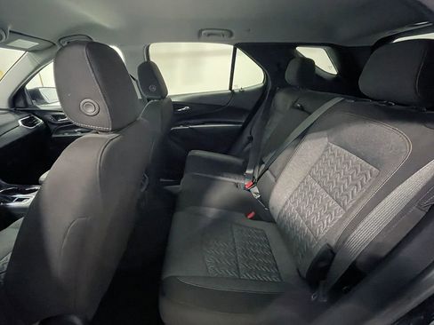Used 2023 Chevrolet Equinox LT image 18