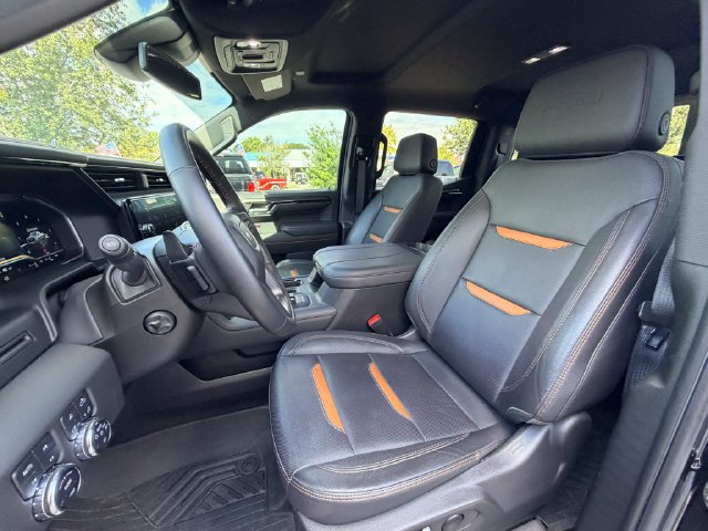 Used 2023 GMC Sierra 1500 AT4 w/ AT4 Premium Package AWD/4WD image 12