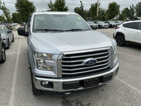 Used 2015 Ford F150 XLT w/ Equipment Group 301A Mid AWD/4WD image 5
