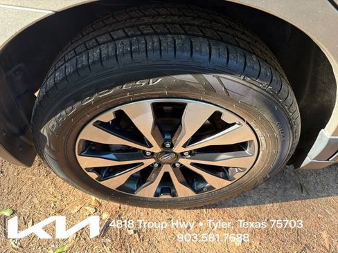 Used 2016 Subaru Outback 2.5i Limited AWD/4WD image 12