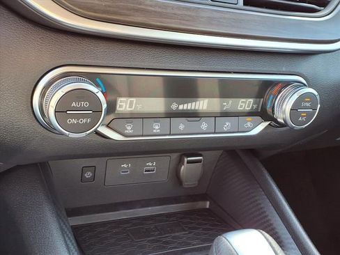 New 2026 Nissan Altima 2.5 SV w/ SV Special Edition Package FWD image 16